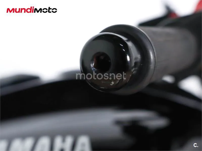 Yamaha MT-07 – Vista 16