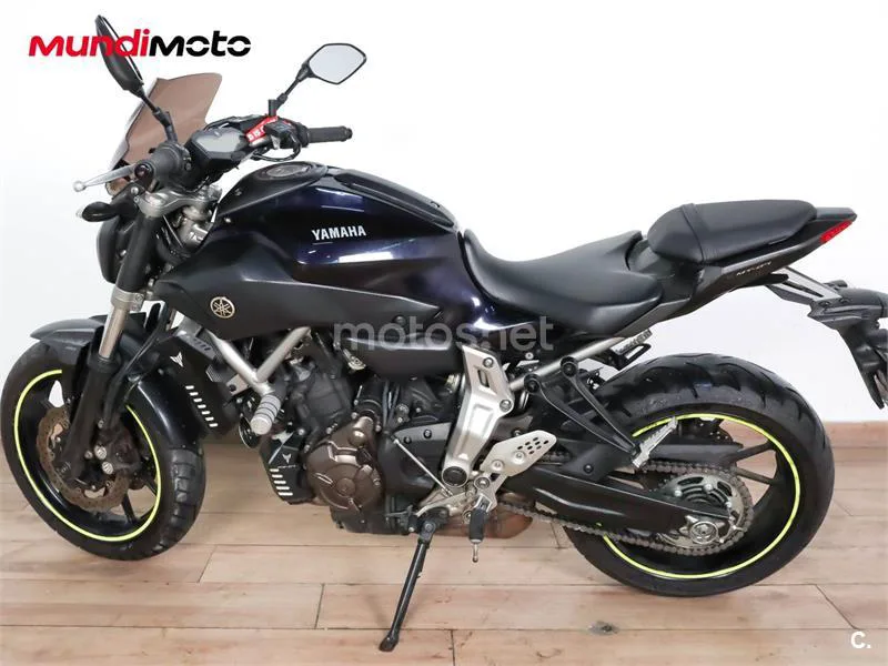 Yamaha MT-07 – Vista 6