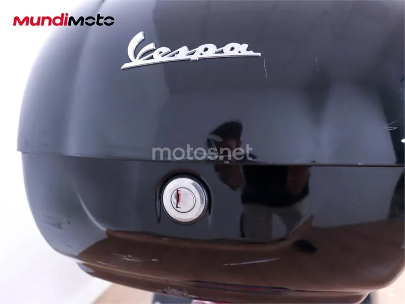 Vespa GTS 300 – Vista 15
