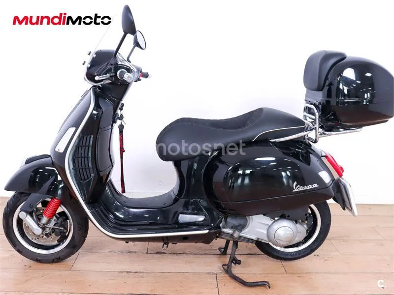 Vespa GTS 300 – Vista 6