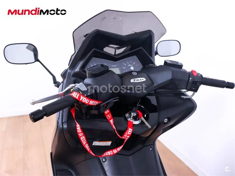 Yamaha TMAX 530 – Vista 11