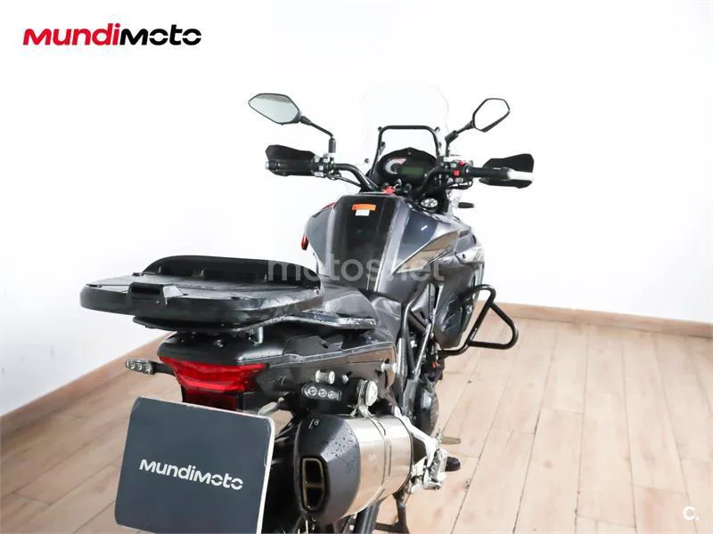 Benelli TRK 502 – Vista 4