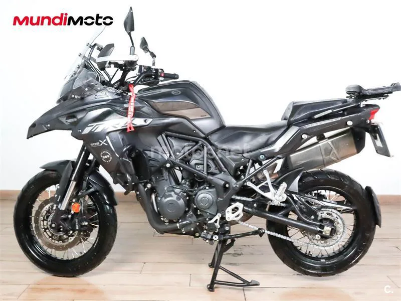 Benelli TRK 502 – Vista 6