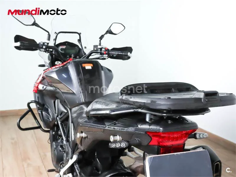 Benelli TRK 502 – Vista 9