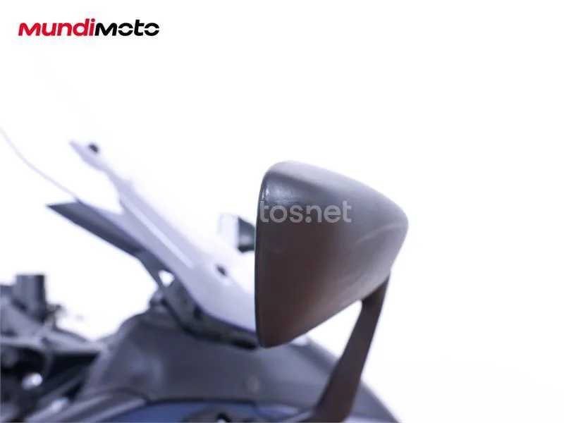 Yamaha TMAX – Vista 13