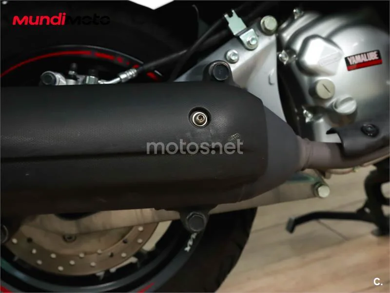 Yamaha XMAX 250 – Vista 15