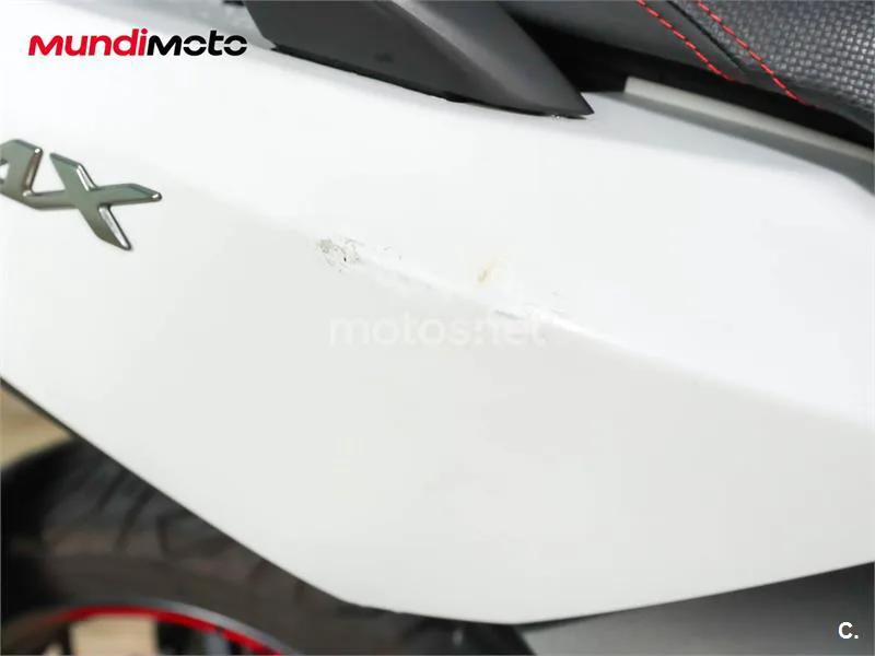 Yamaha XMAX 250 – Vista 29