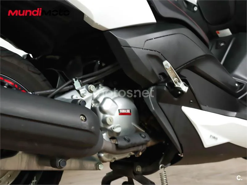 Yamaha XMAX 250 – Vista 4