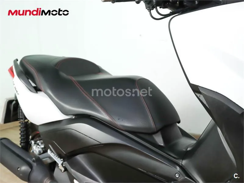 Yamaha XMAX 250 – Vista 31
