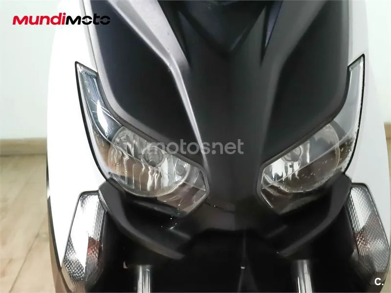 Yamaha XMAX 250 – Vista 5