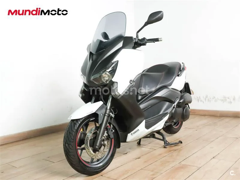 Yamaha XMAX 250 – Vista 7