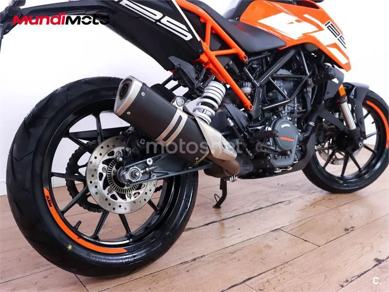 KTM 125 – Vista 4