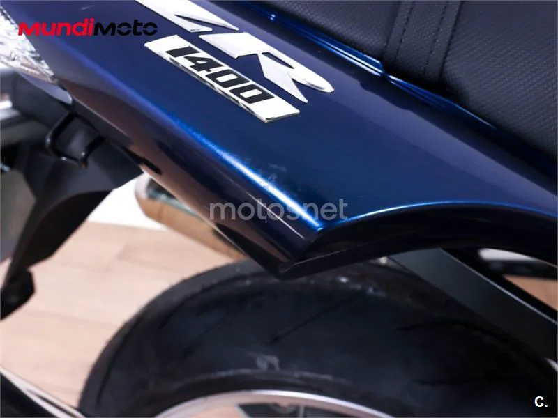 Kawasaki ZZR 1400 – Vista 14