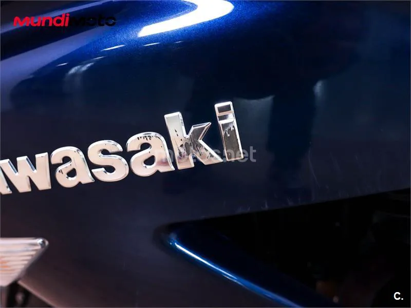 Kawasaki ZZR 1400 – Vista 34