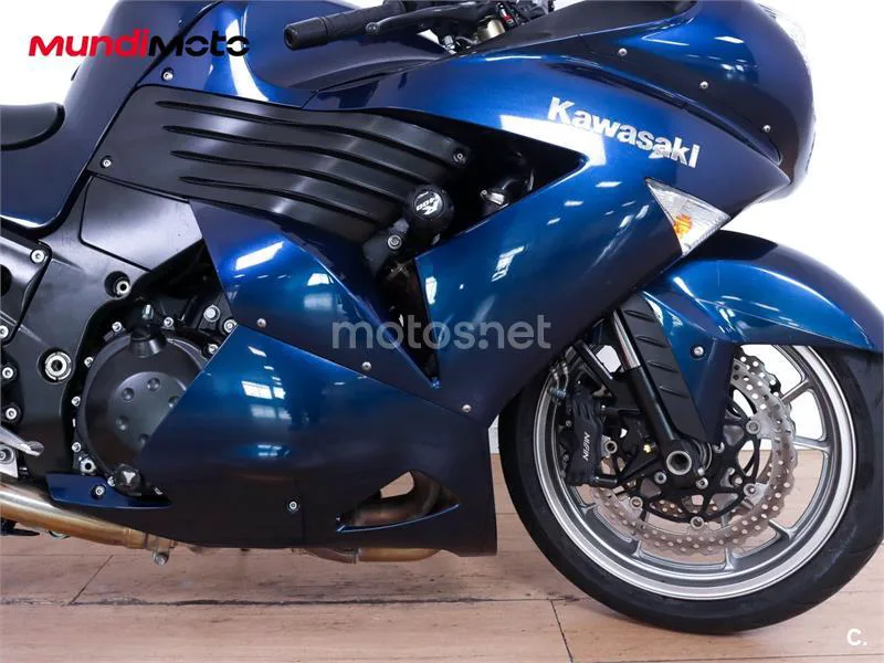 Kawasaki ZZR 1400 – Vista 36