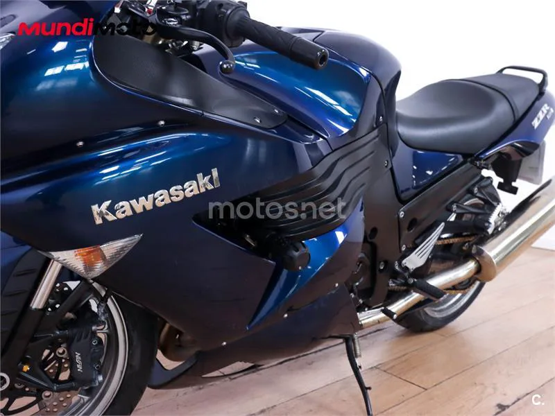 Kawasaki ZZR 1400 – Vista 10