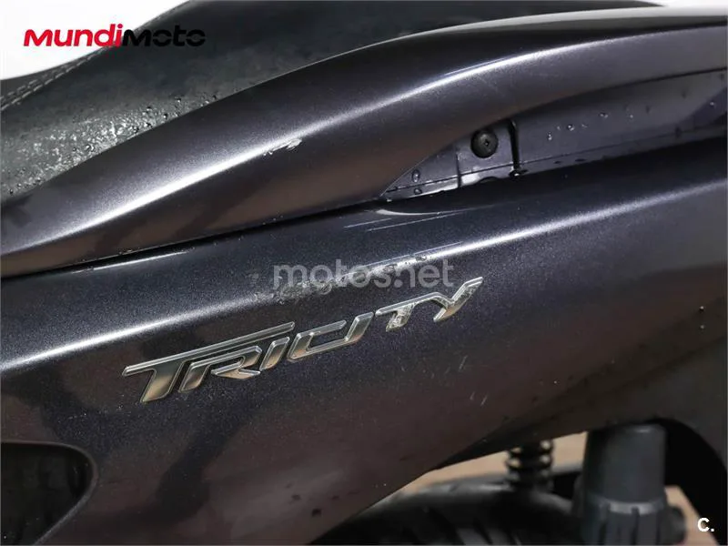 Yamaha Tricity – Vista 17