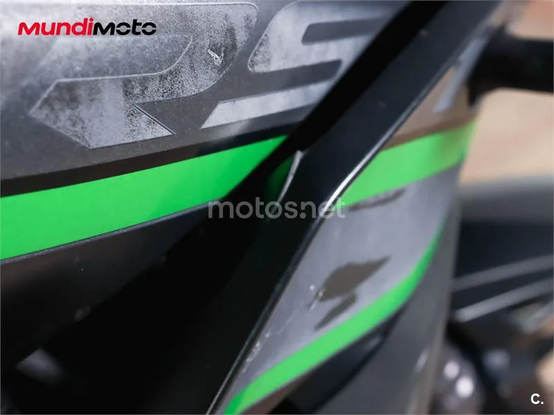 Kawasaki Versys – Vista 18