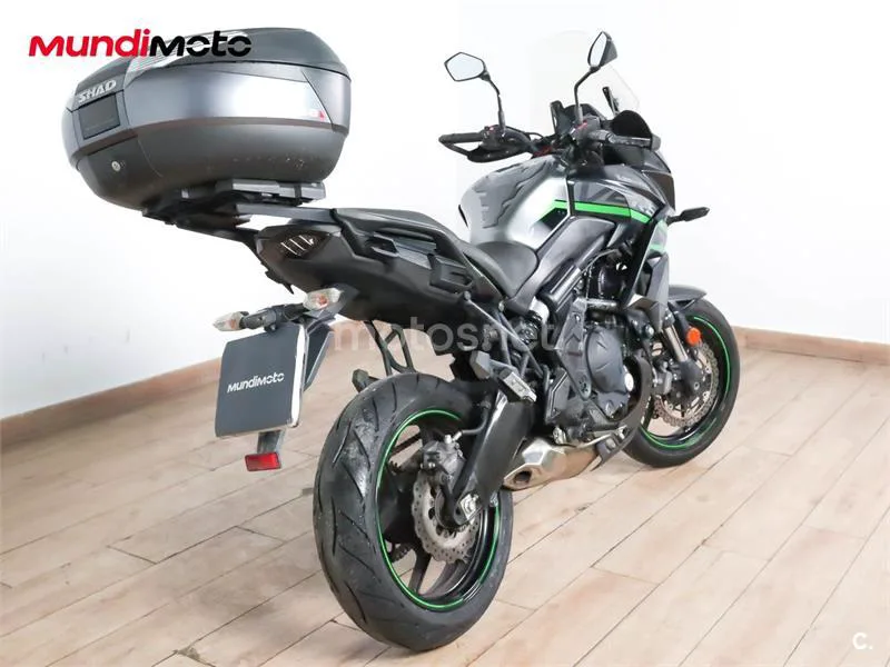 Kawasaki Versys – Vista 3