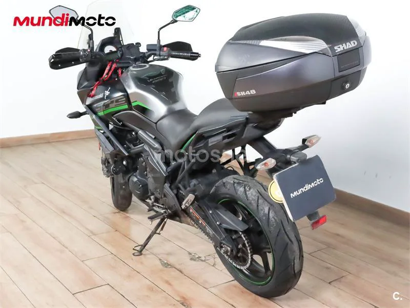 Kawasaki Versys – Vista 8