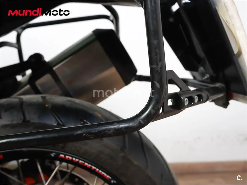 KTM 1090 Adventure – Vista 20