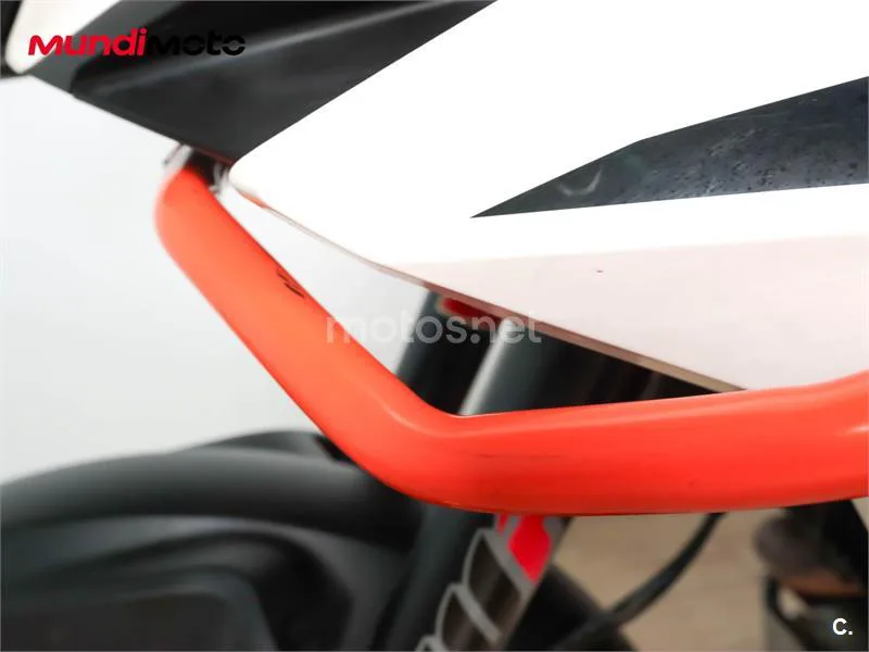 KTM 1090 Adventure – Vista 31
