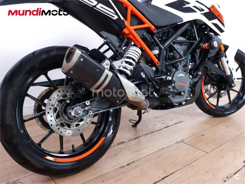KTM 125 – Vista 4