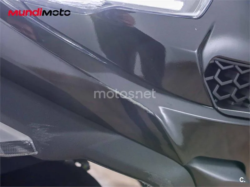Piaggio MP3 – Vista 15