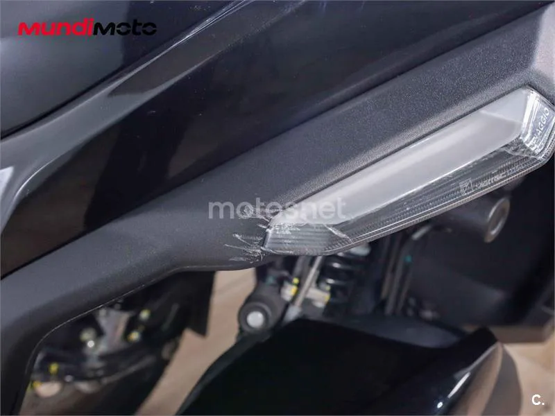 Piaggio MP3 – Vista 19