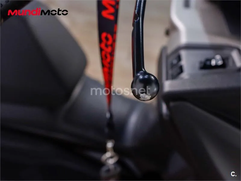 Piaggio MP3 – Vista 28
