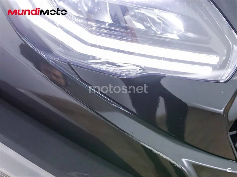 Piaggio MP3 – Vista 31