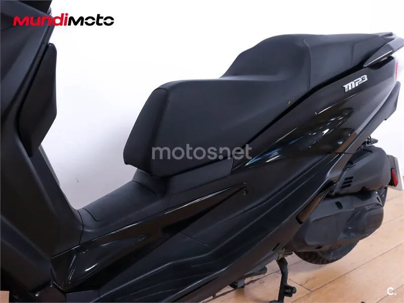 Piaggio MP3 – Vista 10