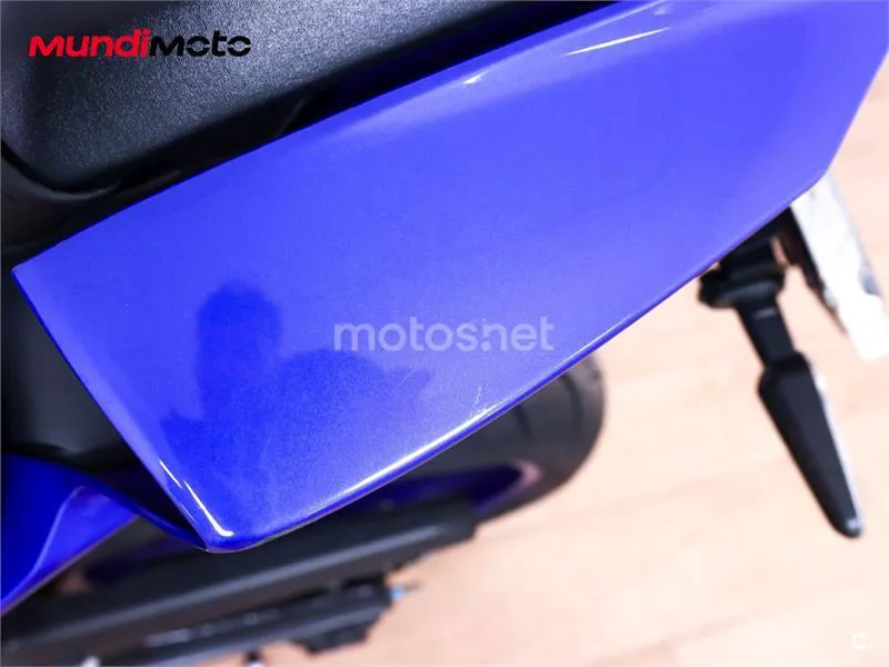 Yamaha R7 – Vista 25