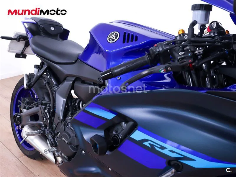 Yamaha R7 – Vista 35