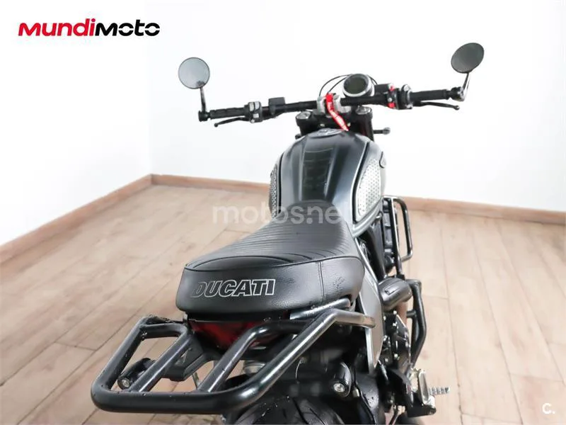 Ducati Scrambler – Vista 4