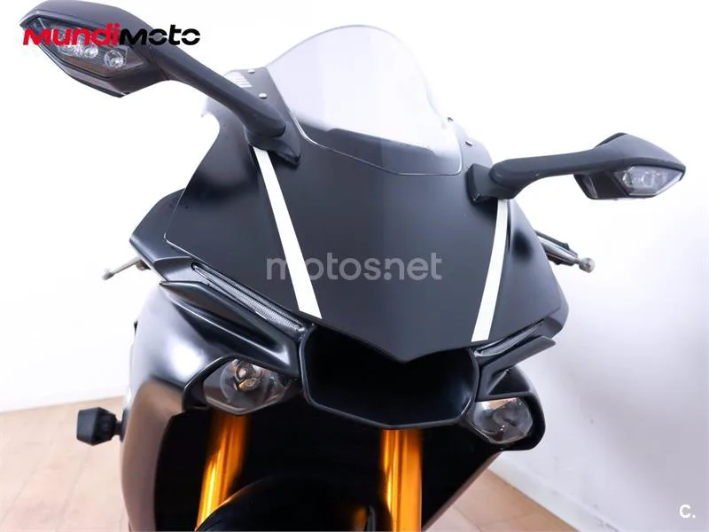 Yamaha R1 – Vista 5