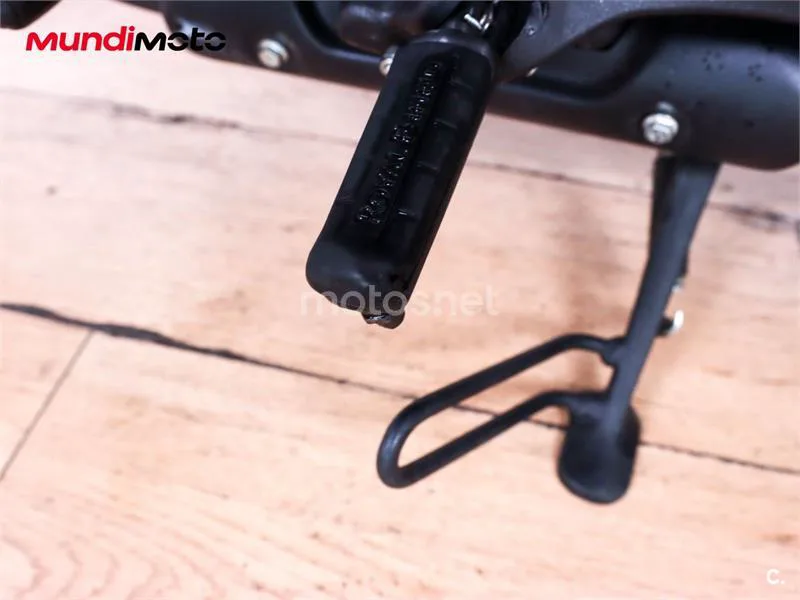 Royal Enfield Shotgun 650 – Vista 16