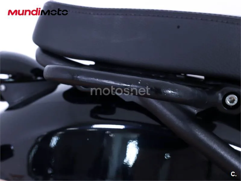 Royal Enfield Shotgun 650 – Vista 21