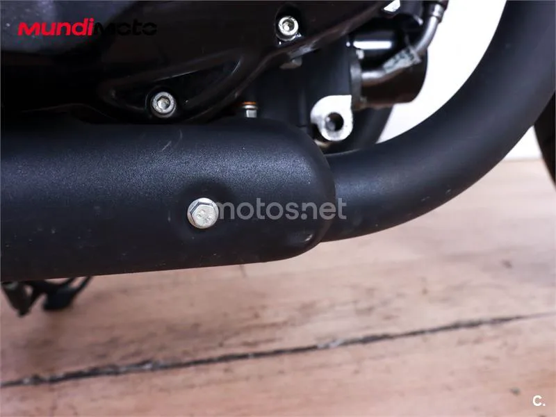 Royal Enfield Shotgun 650 – Vista 22