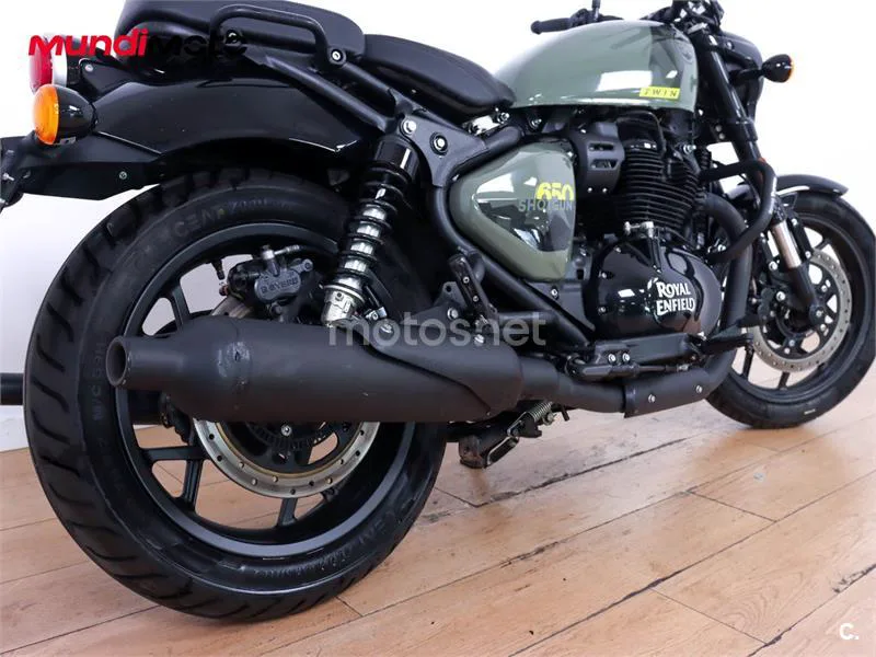 Royal Enfield Shotgun 650 – Vista 4