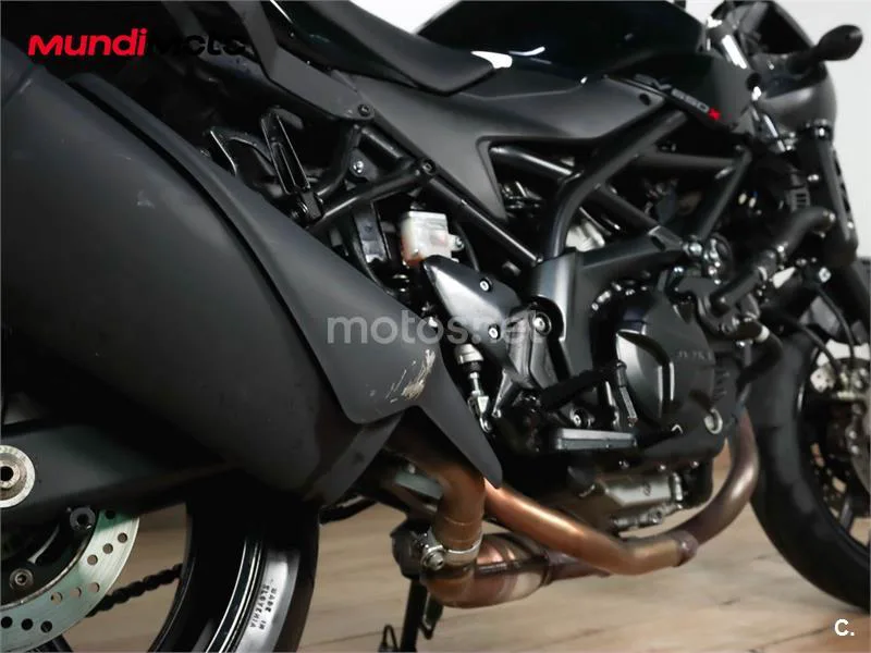 Suzuki SV 650 – Vista 4