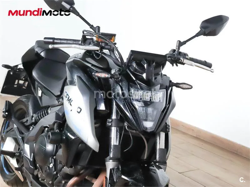 CFMOTO 650NK – Vista 5