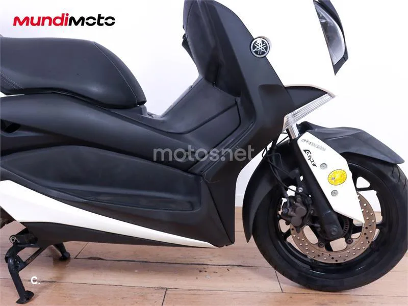 Yamaha XMAX 300 – Vista 34