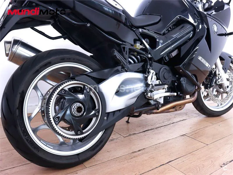 BMW F 800 ST – Vista 4