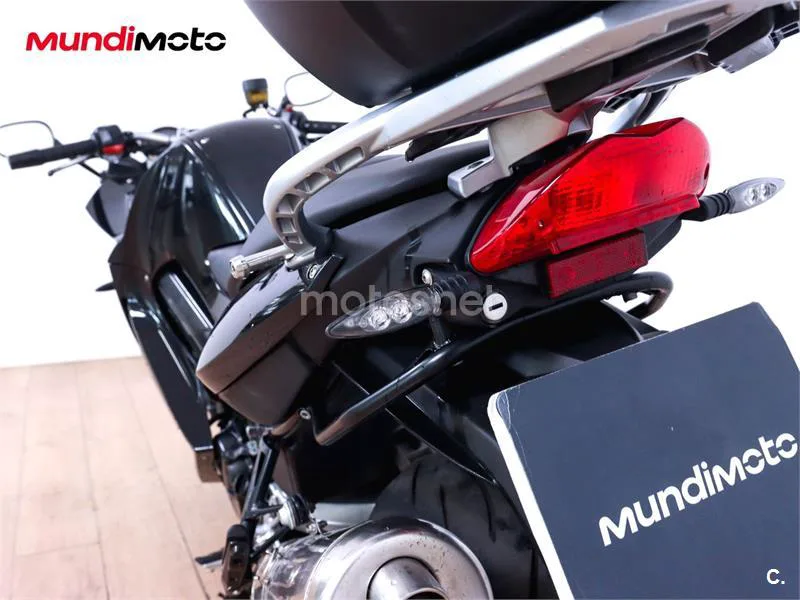 BMW F 800 ST – Vista 9