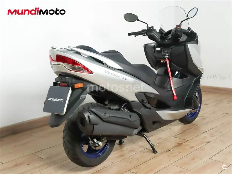 Suzuki Burgman 400 – Vista 3
