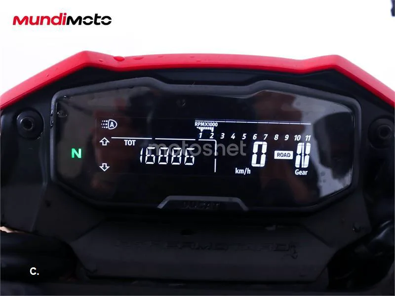 Ducati Hypermotard – Vista 12