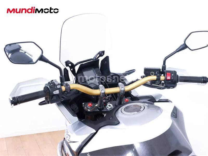 Honda CRF 1000L Africa Twin – Vista 11