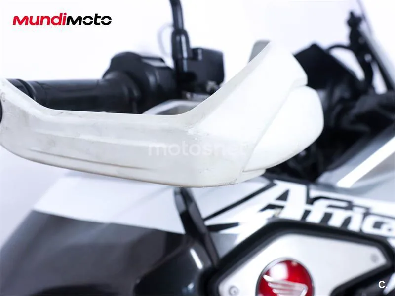 Honda CRF 1000L Africa Twin – Vista 17