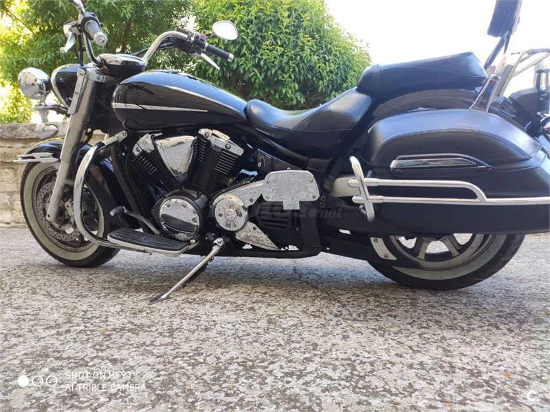 Yamaha XVS 1300A Midnight Star – Vista 2